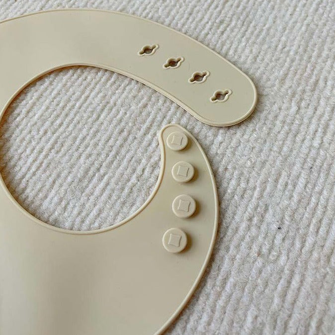 Tummy Rumble Silicone Bib - Sunny - Cadeaus