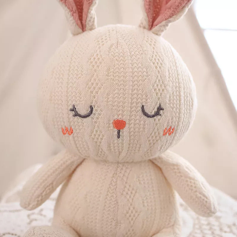 Knitted Bébé Bunny - Cadeaus