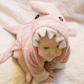 Baby Bath Robe — Pink Le Requin (Shark) - Cadeaus