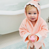 Baby Bath Robe — Pink Le Requin (Shark) - Cadeaus